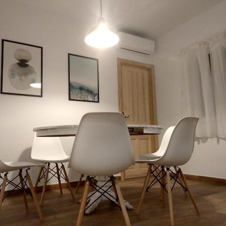 Apartamentos Ciempozuelos, Cerca Del Parque Warner Y Madrid Екстериор снимка