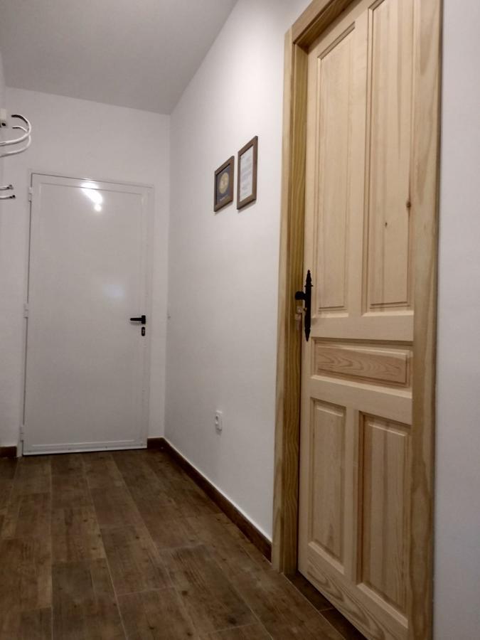 Apartamentos Ciempozuelos, Cerca Del Parque Warner Y Madrid Екстериор снимка